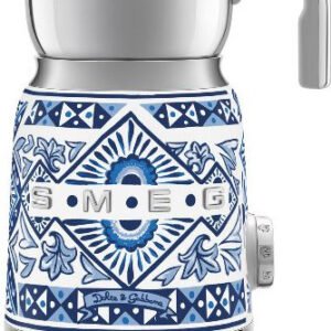 מקציף חלב SMEG סמאג דגם MFF01DGBEU