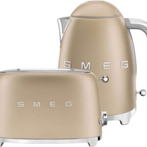 סט מצנם וקומקום מעוצב מסדרת הרטרו של סמג - צבע שמפניה מט - דגם Smeg TSF01CHMEU+ KLF03CHMEU
